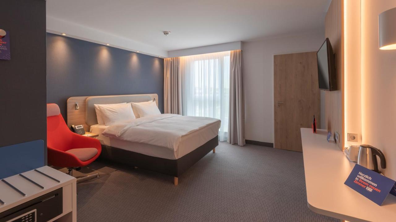 Express - - Dusseldorf By Ihg Hotel